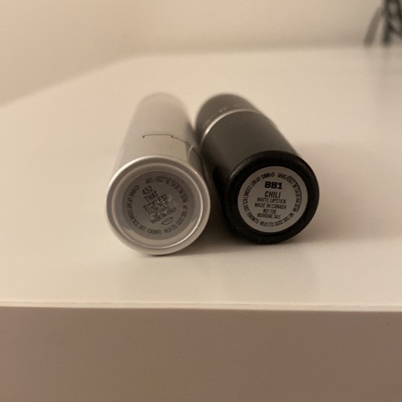 Mac lip bundle, brand new, unused, lipsticks, lipgloss, liquid lip colours - Picture 3 of 6